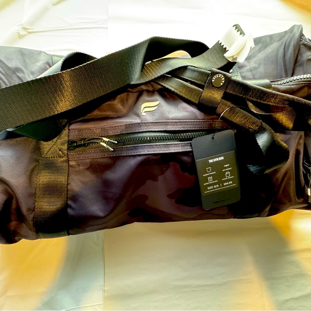 🔥NWT/ SOLD OUT/ FABLETICS GYM BAG /55L🔥